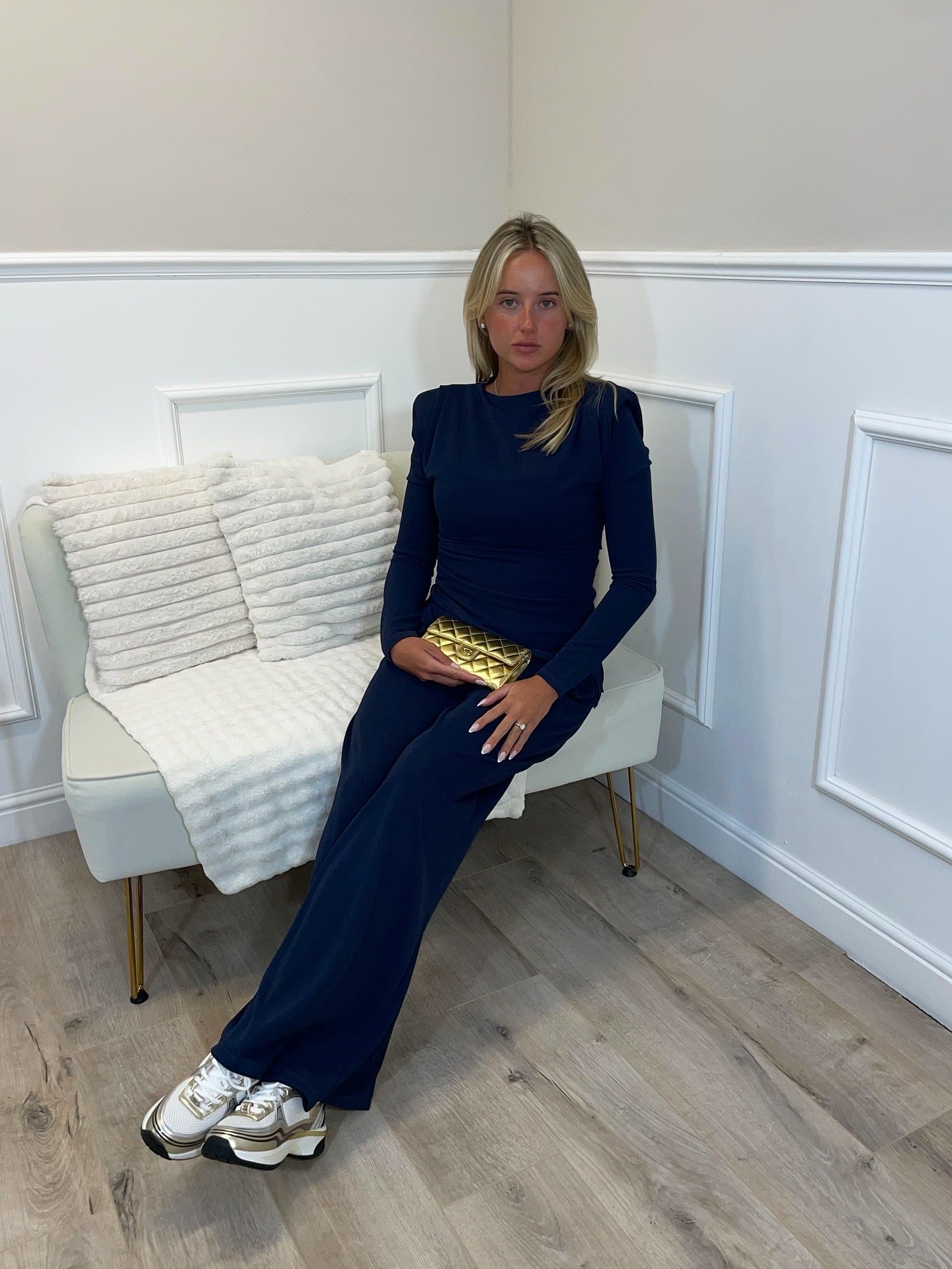 Padded Shoulder Lounge Set