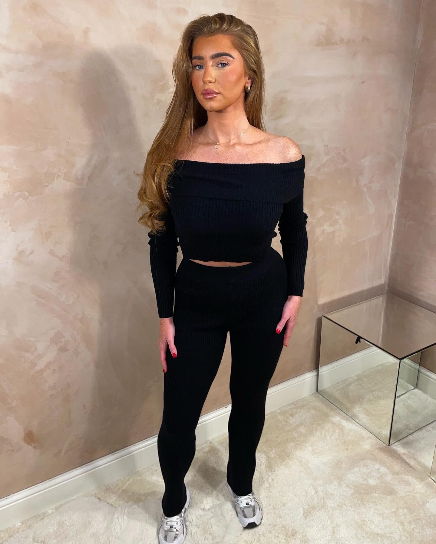 Off Shoulder Ribbed Set