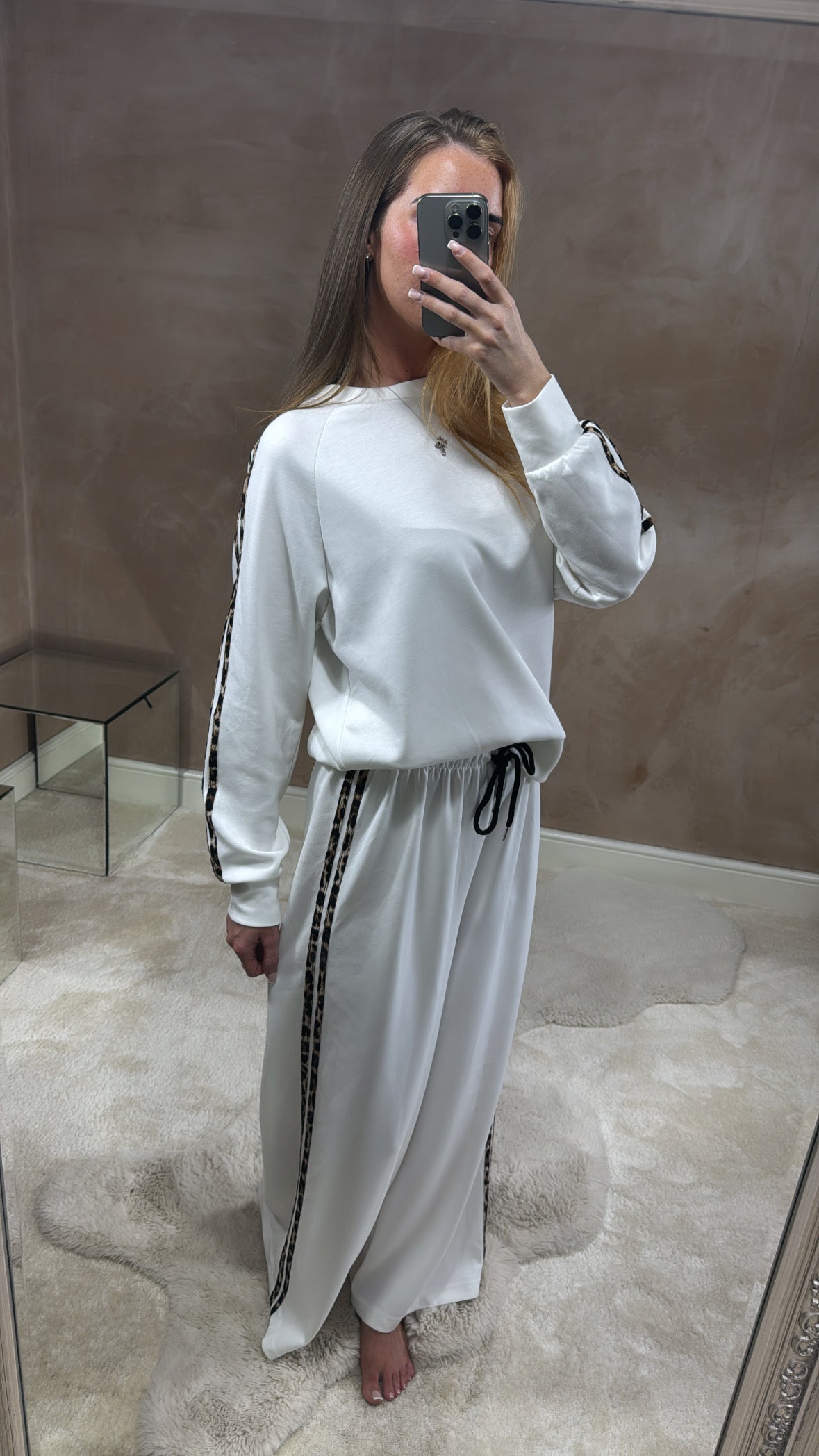 Leopard Lined Lounge Set