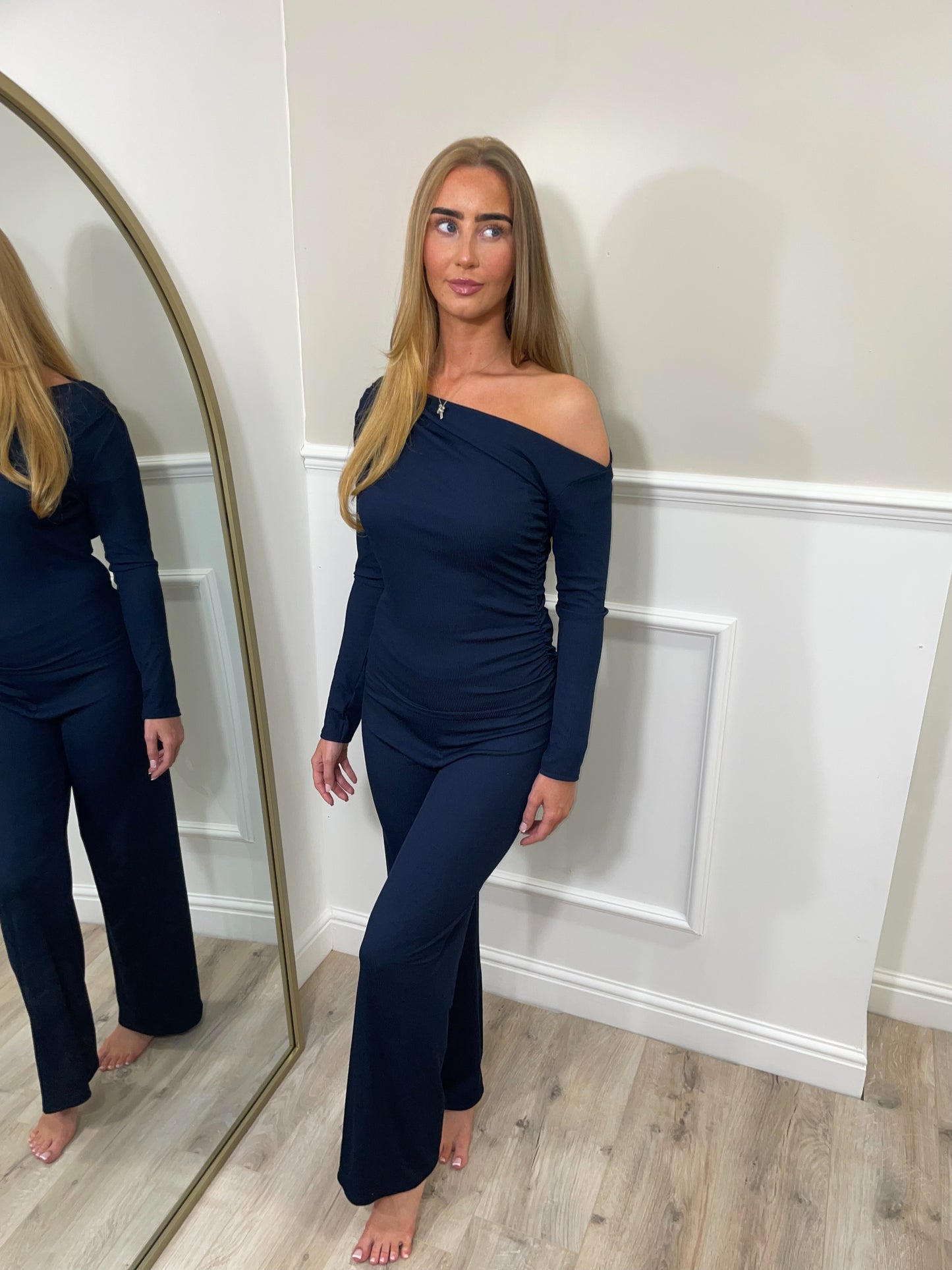 Off Shoulder Ribbed Lounge Set